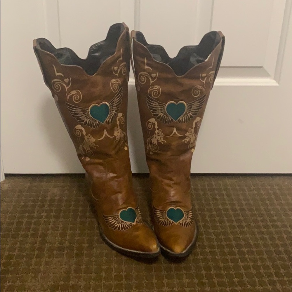 E-ROPER Cowboy Boots Soft tan leather w Beautiful